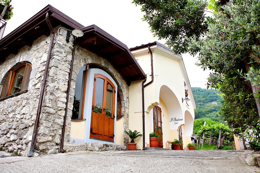 Il Raduno Villa Tramonti Exteriör bild