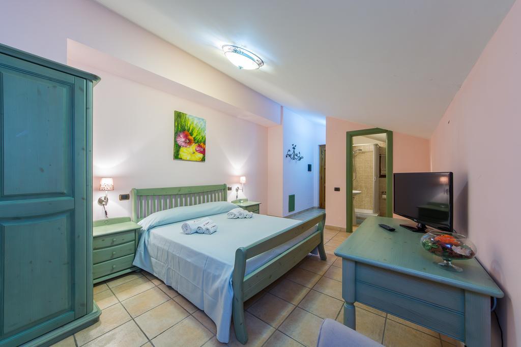 Il Raduno Villa Tramonti Exteriör bild