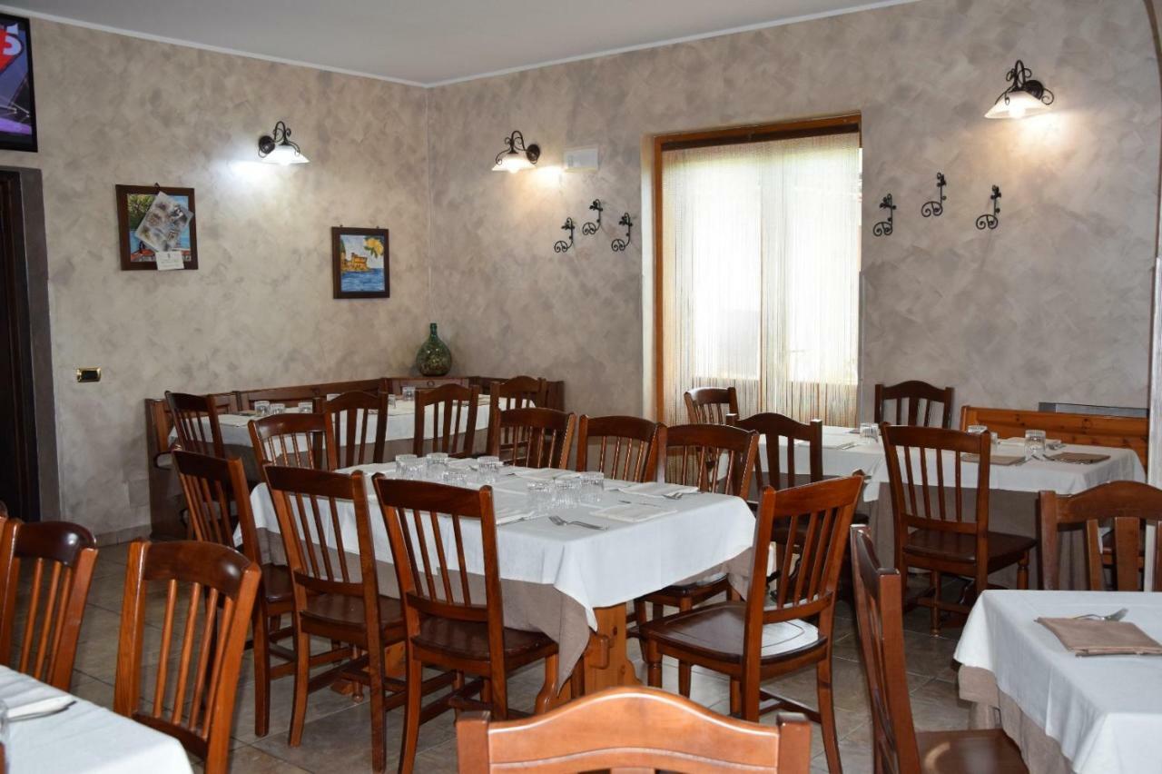 Il Raduno Villa Tramonti Exteriör bild
